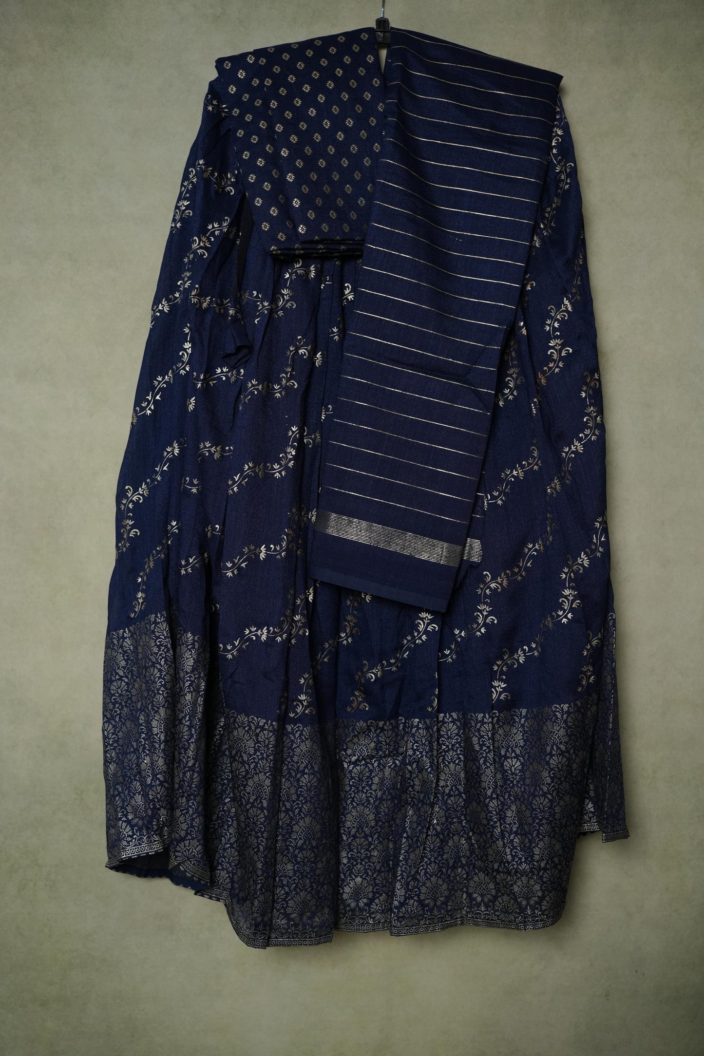 Dark Blue Davani